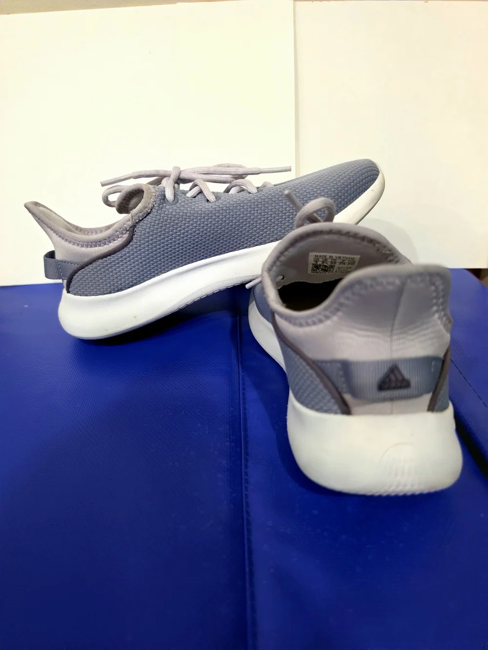 Adidas Unisex-Child Cloudfoam PureSneaker Walking Shoes - Silver/Violet